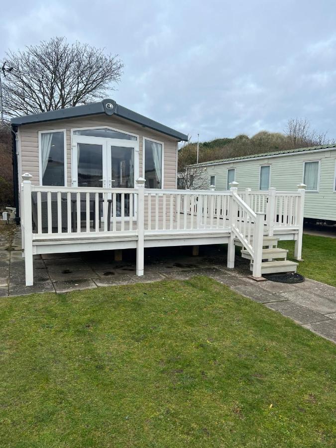 3 Bed Platinum Caravan Presthaven Sands Престатин Екстериор снимка