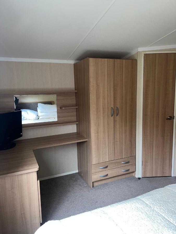 3 Bed Platinum Caravan Presthaven Sands Престатин Екстериор снимка