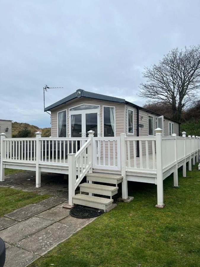 3 Bed Platinum Caravan Presthaven Sands Престатин Екстериор снимка